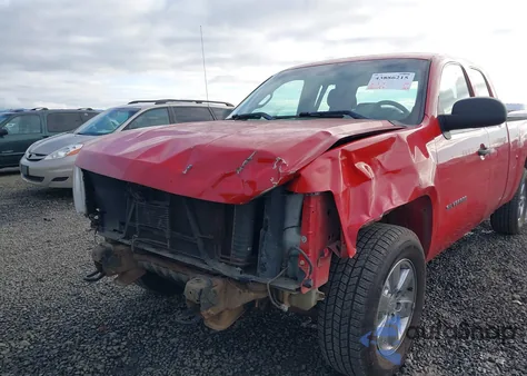 2007 Chevrolet Silverado 1500 Work Truck from USA, damaged, VIN 1GCEK190X7Z588780